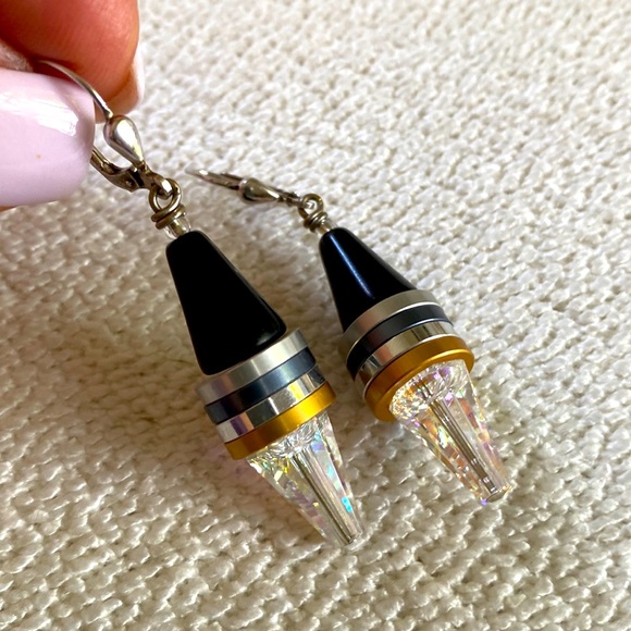 Conic earrings - Picture 1 of 3